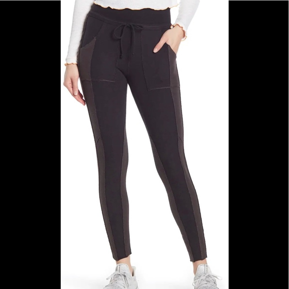 Mid rise leggings